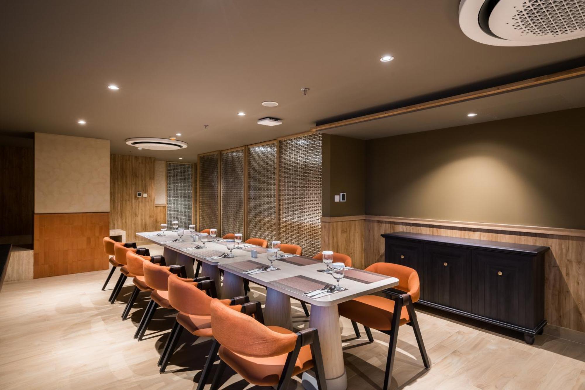 Aston Bintaro Hotel & Conference Center Kampungutan Bagian luar foto