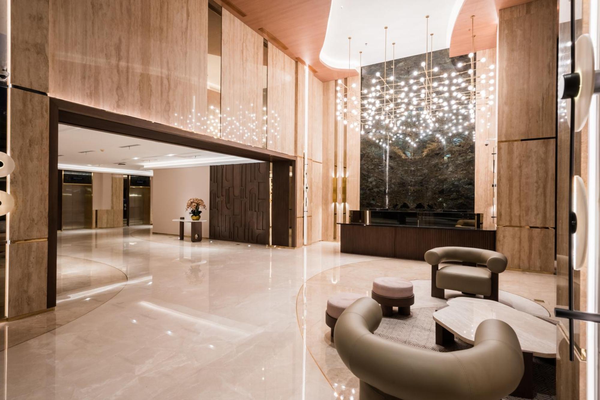 Aston Bintaro Hotel & Conference Center Kampungutan Bagian luar foto