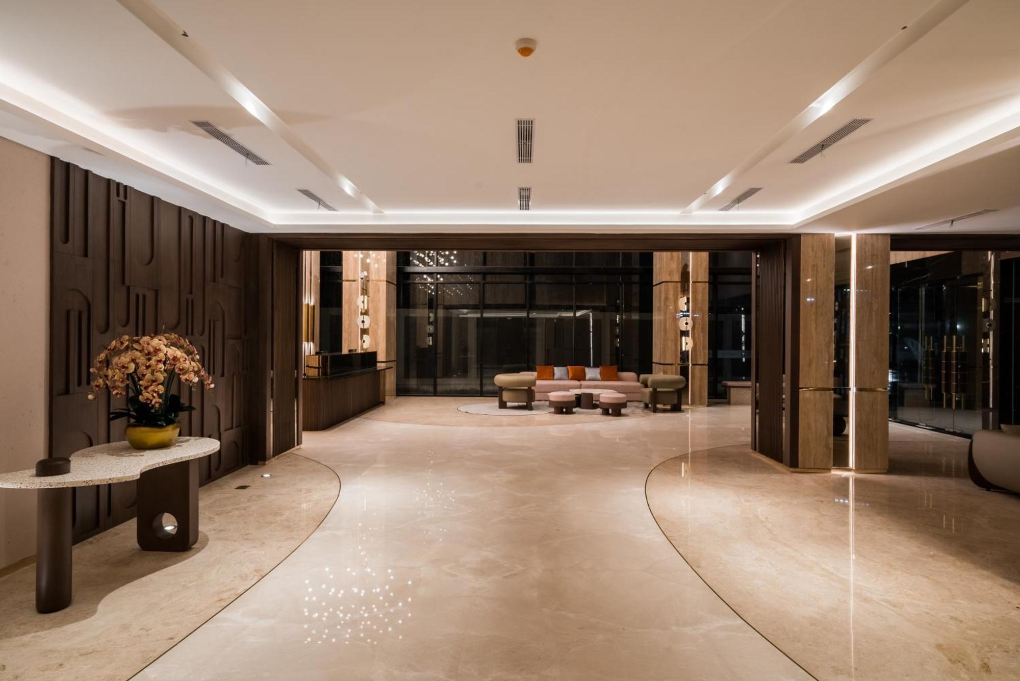 Aston Bintaro Hotel & Conference Center Kampungutan Bagian luar foto