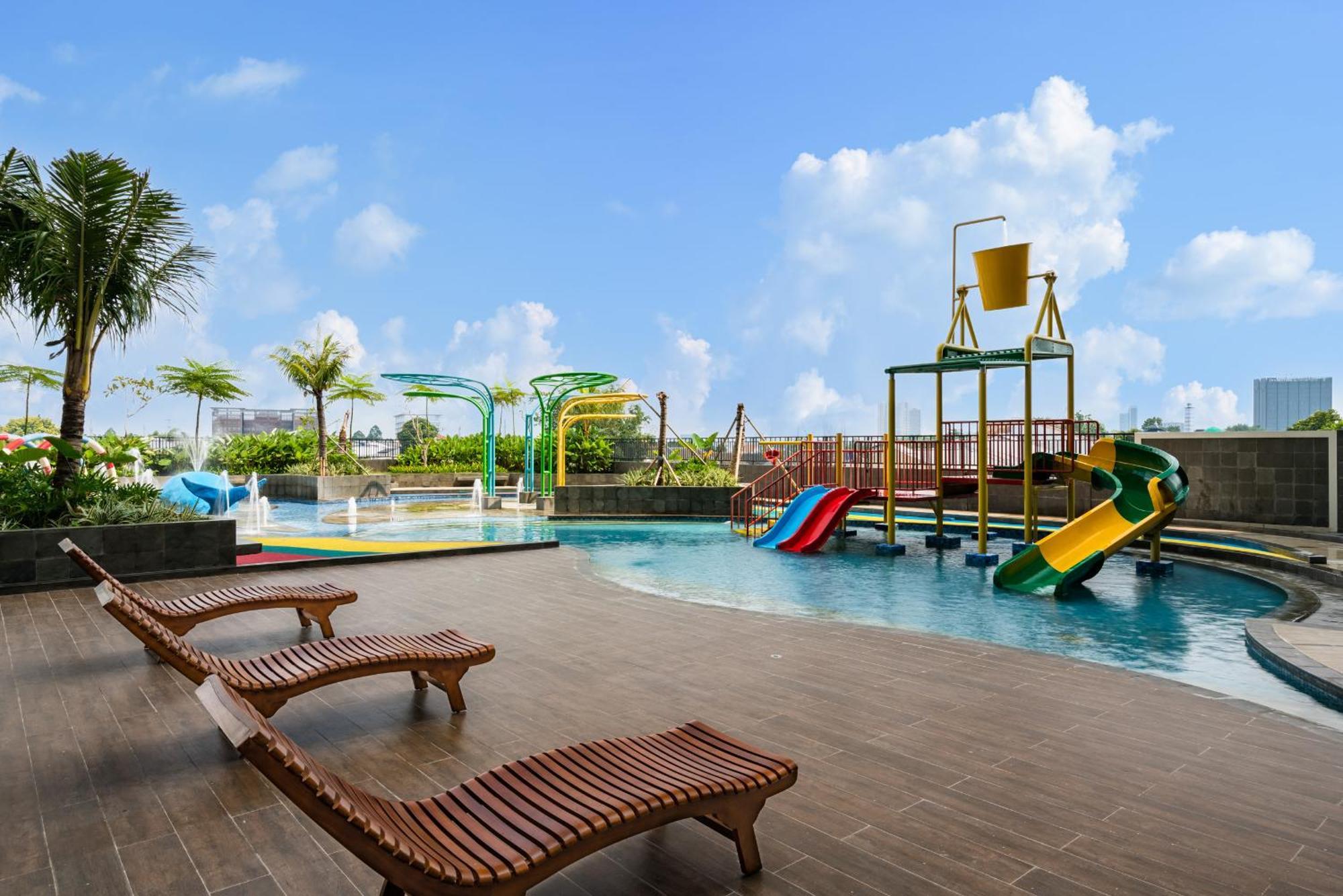 Aston Bintaro Hotel & Conference Center Kampungutan Bagian luar foto